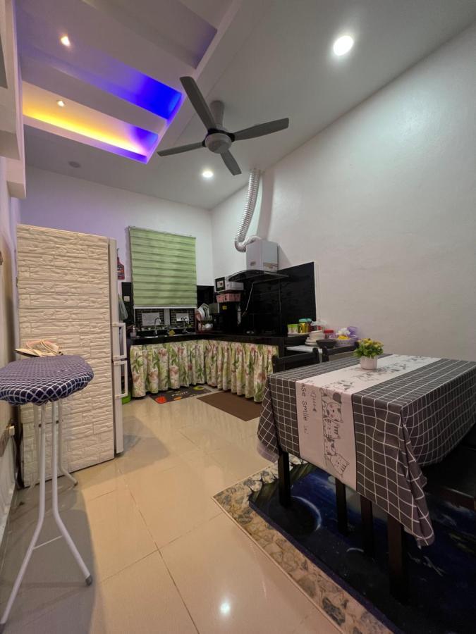 Auranad Guest House Tanah Merah Wifi-Netflix Eksteriør billede